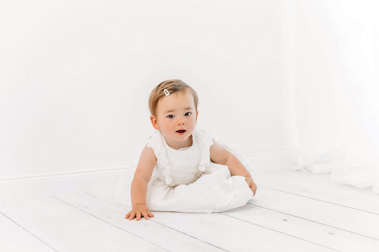 Die-wichtigsten-Meilensteine-im-ersten-Lebensjahr-ein-Jahr-4-Nesthaekchen-Fotografie-Paderborn